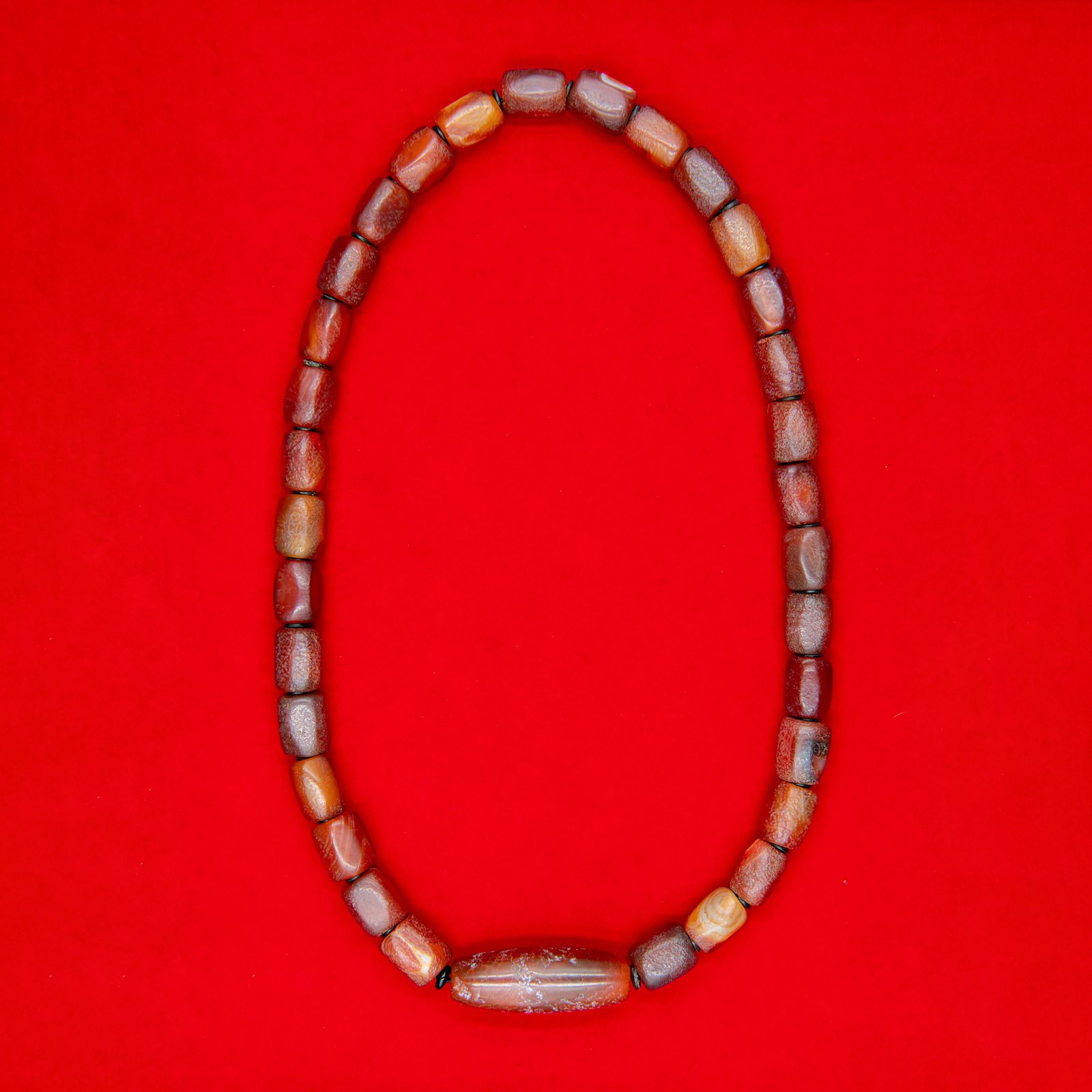 Ancient Tibetan agate and carnelian bead necklace