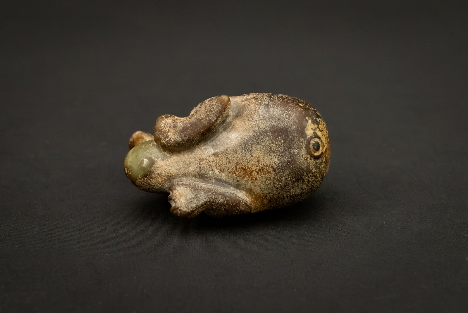 Shang Dynasty Jade Duck China, ca. 1600–1046 BCE - Image 4