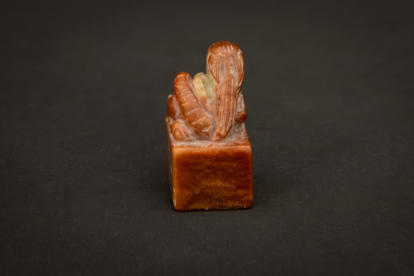Qing Dynasty Red Jade Seal with Guardian Lion - Image 3