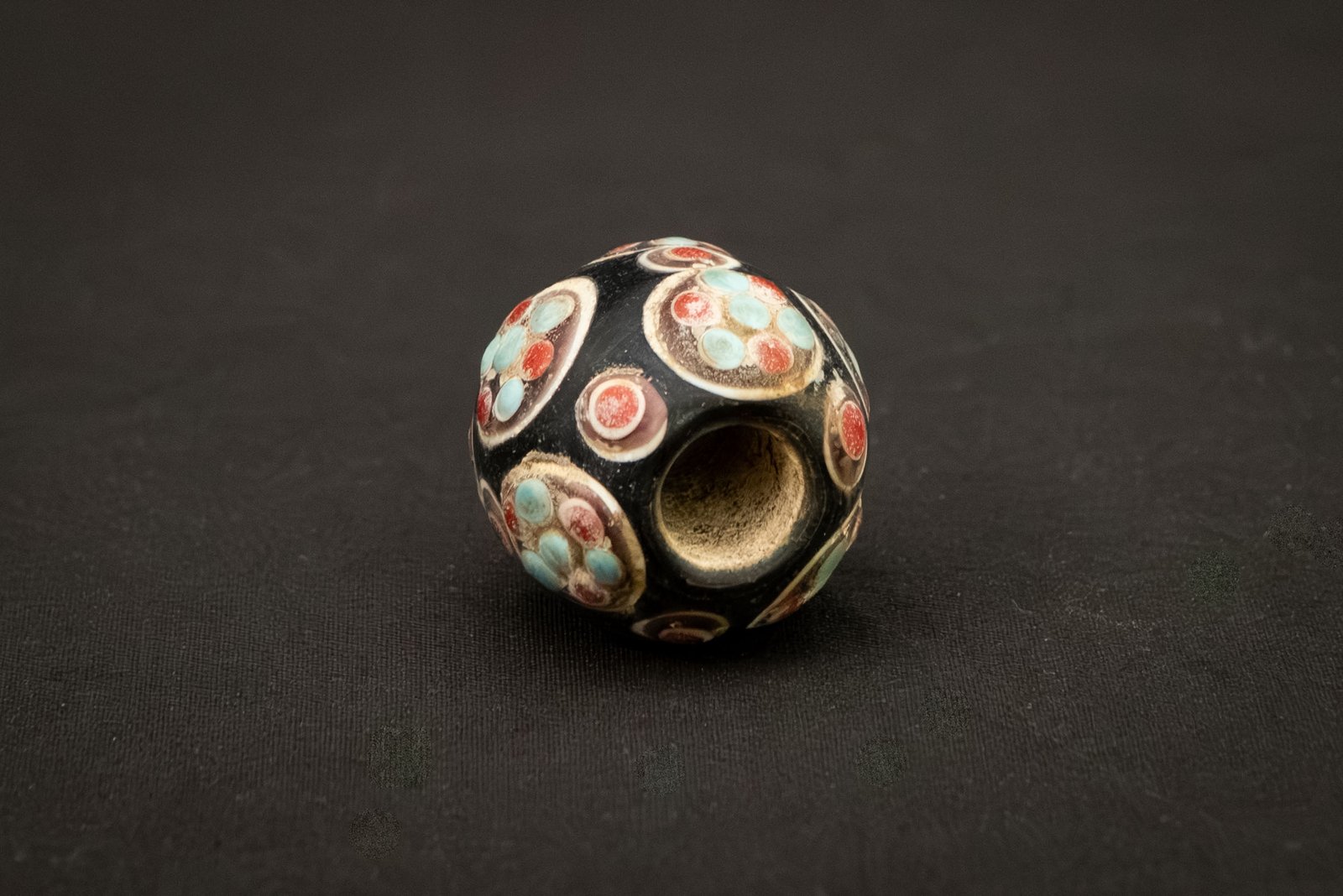 Warring States Period Dragonfly Glass Bead China, 475–221 BCE - Image 2